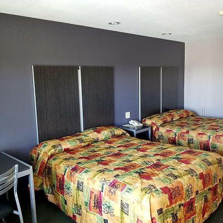 Executive Inn Pasadena Exterior photo